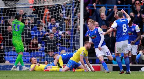 Ipswich Town v Leeds United Match Gallery | ToEllAndBack.org