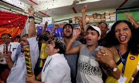 India S Top Court Decriminalizes Gay Sex In Landmark Ruling WXYZ