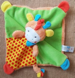 Doudou Girafe Carr Plat Orange Vert Rouge Et Jaune Youmy Jungle Nicotoy