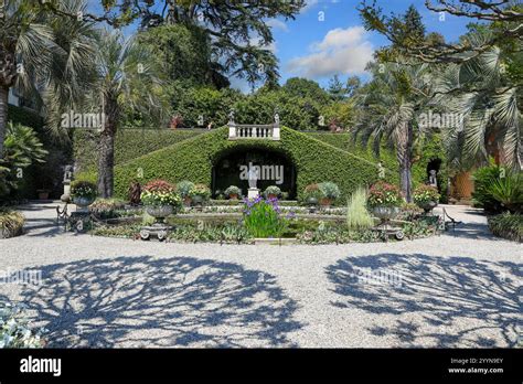 historic botanical gardens lisola madre   borromean islands