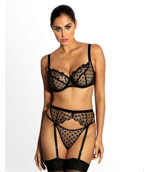 Girls R 1238 1600x1200 Porn Pic