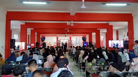 Kolaborasi Smk Telkom Malang Siapkan Siswa Jadi Pekerja Digital Profesional