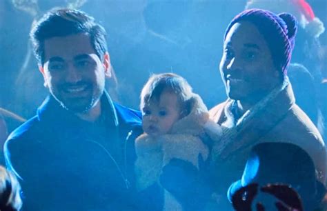 Nel film Disney di Natale una coppia gay è l esempio di amore perfetto