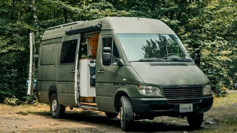 10 Key Insights for a Camper Van Conversion: A Beginner’s Guide