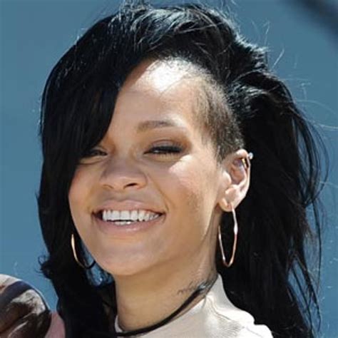 Shaved Sides Best Rihanna Hairstyles