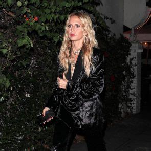 Rachel Zoe Nude Nipples In Los Angeles Scandal Planet