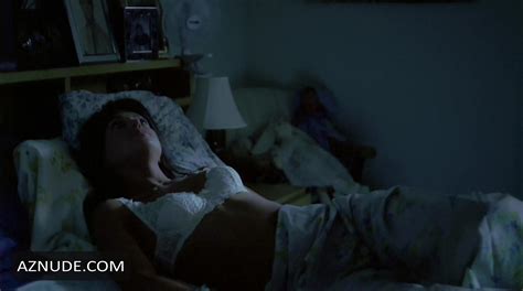 ELAINE HENDRIX Nude AZNude