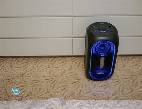 Mobile-review.com Обзор колонки Anker Soundcore Rave - когда хочется ...