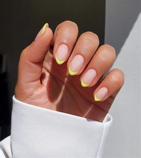 French Almond Nails