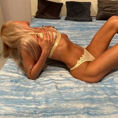 Rosvá Masturbation with Orgasm Close up In Hindi Porn feat