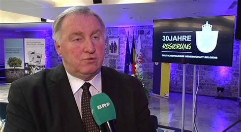 Festakt 30 Jahre DG-Regierung: Blick zurück und nach vorn - YouTube