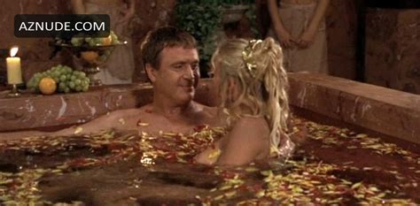 WENDI WINBURN Nude AZNude