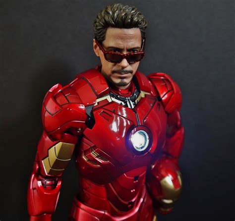 Hot Toys Movie Masterpiece Iron Man Mark Iv Supar Robo