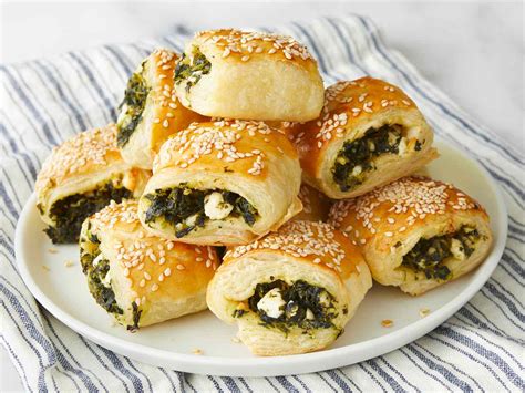 Spinach Rolls with Puff Pastry Recipe