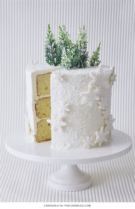 Winter Wonderland Snowflake Cake | The Cake Blog