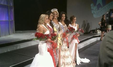 Aurianova Miss Houston Brittany Booker Was Crowned Miss Texas Usa