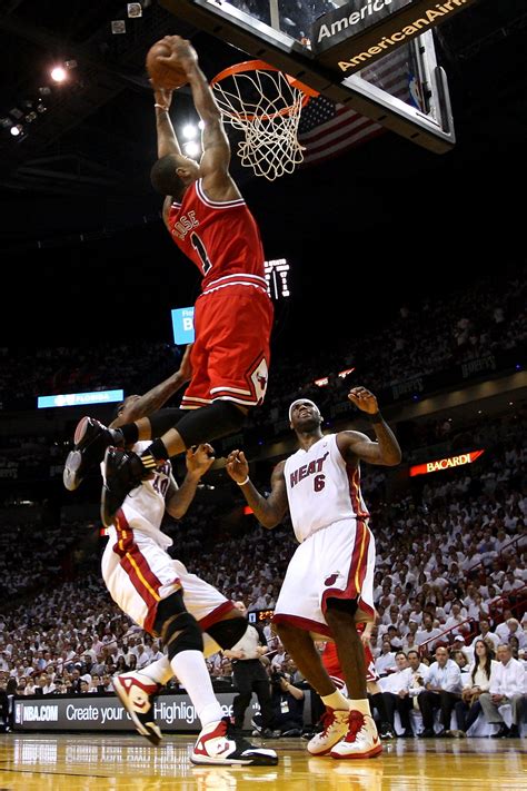 Iphone Xi Live Wallpaper Awesome Derrick Rose Dunk Derrick Rose