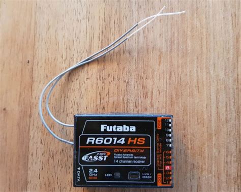 Futaba Empfänger R6014HS Fasst 14 Kanal Kaufen auf Ricardo