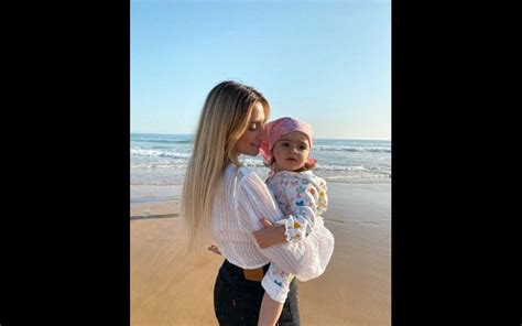 Liliana Filipa Liliana Filipa Posa em lingerie rendada e deixa fãs espantados Como é