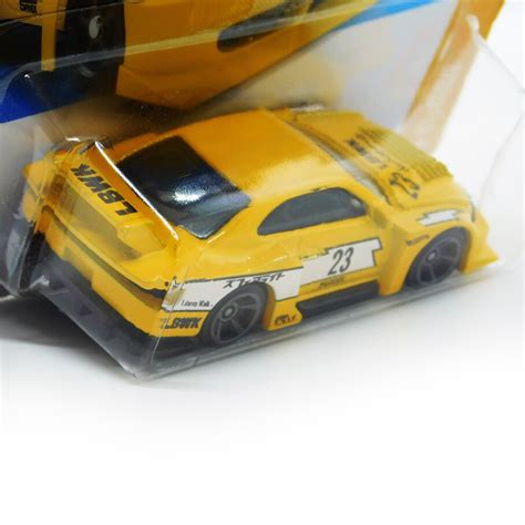 Macheta Metalica Hot Wheels Nissan Silvia Liberty Walk Culoare Galben Colectia