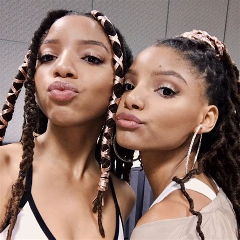 Chloe X Halle On Twitter Chloe X Halle Chloe Halle Grown Ish Hairstyles