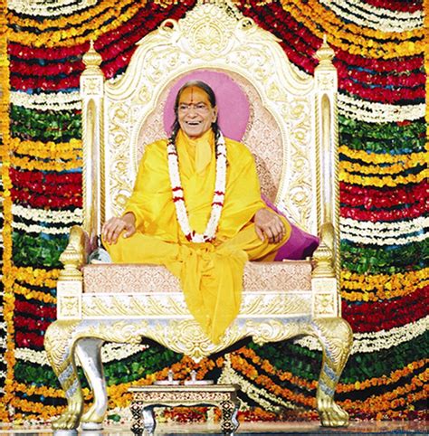 Kripalu Maharaj Ji Sitting On His Seat