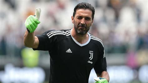 PSG ambition convinced veteran Buffon to leave Italy | FourFourTwo