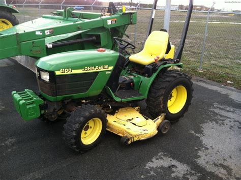 1999 John Deere 4100 Tractors Compact 1 40hp John Deere