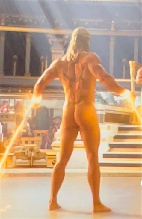 Wed Love To Hammer Thor Chris Hemsworths Butt Proves Dreams Come