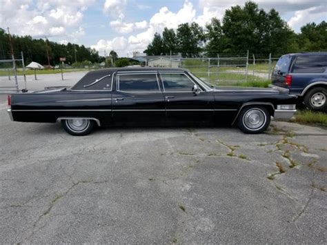 Cadillac Fleetwood Formal Limousine Classic Cadillac