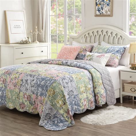 Greenland Home Fashions Emma Traditional Patchwork Floral Quilt Set 2