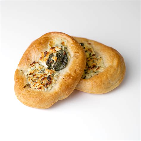 spinach goat cheese bialy nantucket baking company