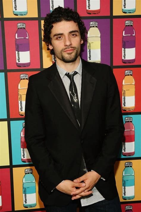 Фото №21 Оскар Айзек