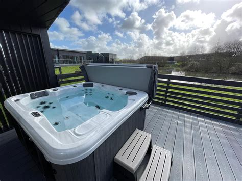 Sustainable Hot Tub Options For The Eco Conscious Homeowner OC Spas