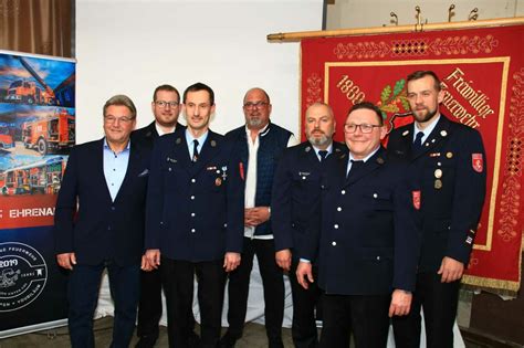 Volles Haus Bei Der Jahreshauptversammlung Der Freiwilligen Feuerwehr