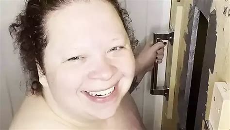 Annabelle Leigh BBW Deep Throats BWC At GloryHole XHamster