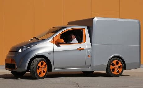 20,000 Hybrid Car Stock Pictures, Editorial Images and Stock Photos ...