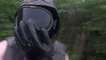 Gasmask Videos Page Xvideos