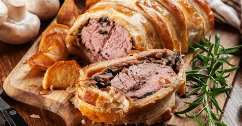 What to Serve with Beef Wellington (12 Tasty Side Dishes) - Insanely Good