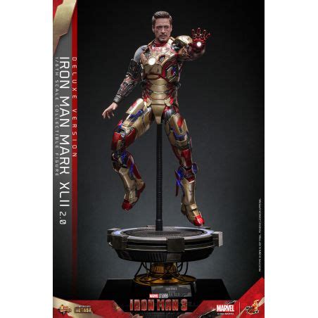 Iron Man Mark Xlii Deluxe Hot Toys Mms D Iron Man Figure