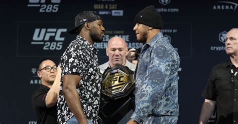 Vid O Jon Jones Value Ciryl Gane Lors De La Conf Rence De Presse De L