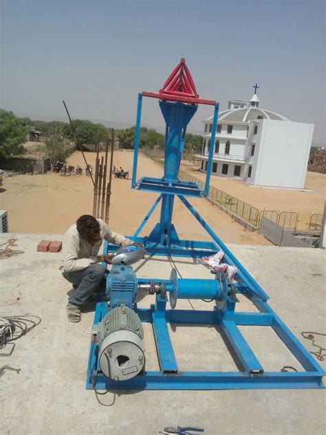 Construction Crane, Capacity: 0-1 ton at Rs 85000/unit in New Delhi | ID: 19251242733