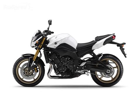 Yamaha Naked Bike Moto ZombDrive