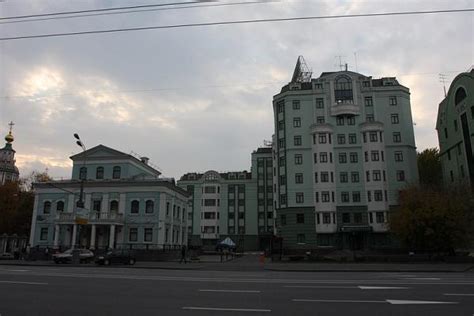 ул. Большая Якиманка, 42 строение 1-2 - Москва