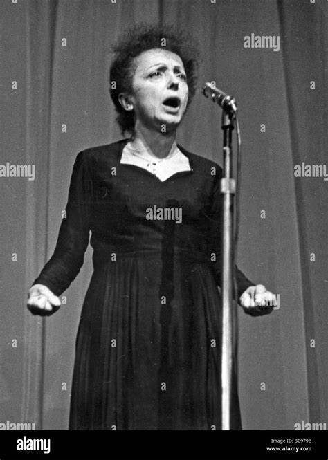 edith piaf french singer   stock photo alamy