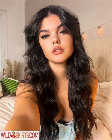 Lara Benjamina Winter Lara Benjamina Lara Winter Nude OnlyFans Instagram Leaked Photo 157