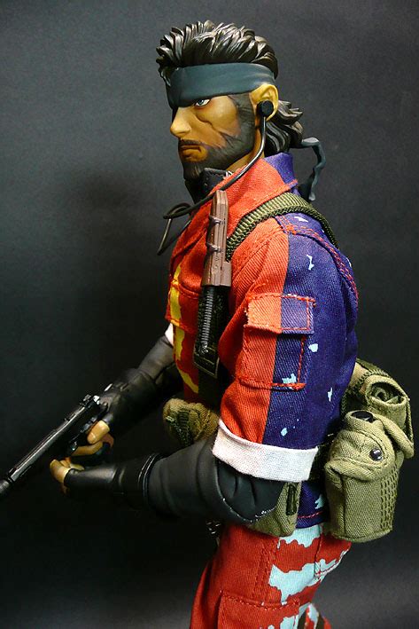 Toyhaven Medicom RAH MGS Naked Snake Cold War Version Review II