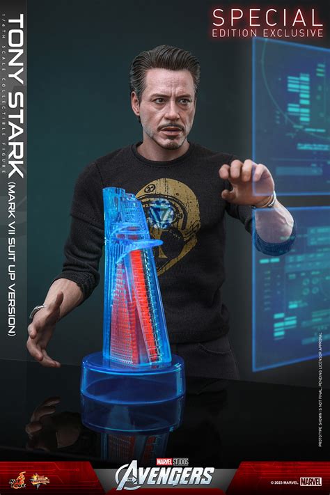 Tony Stark Mark VII Suit Up Version Sixth Scale Figure By Hot Toys Sideshow Collectibles