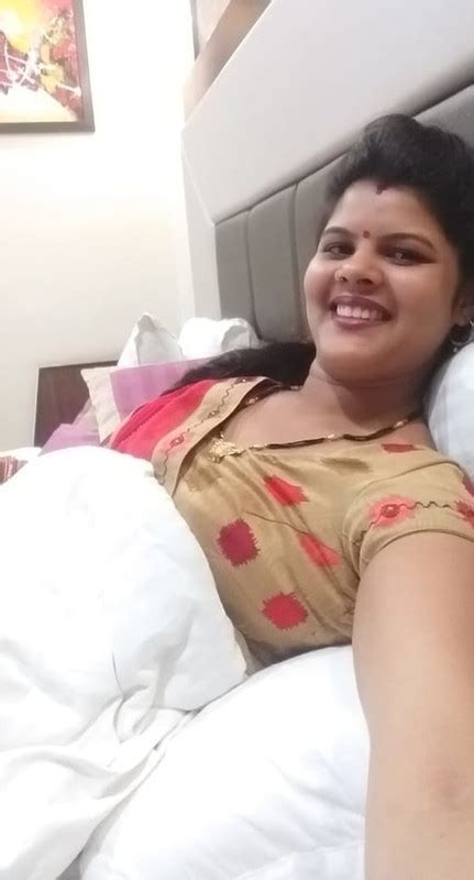 Desi Bhabhi Nude In Hotel Room Desi Pics HD SD MasalaDesi