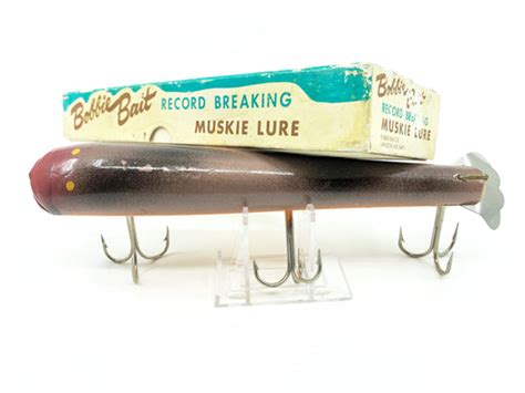 Bobbie Bait Musky Lure Rainbow Finish Color With Box Vintage Lure My
